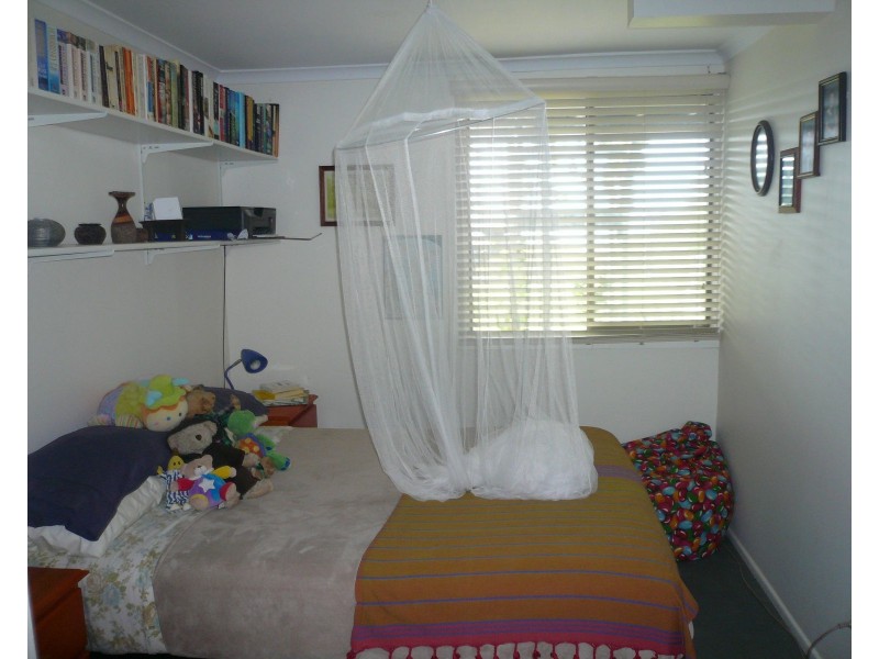 65 Beelong Street, Macleay Island QLD 4184
