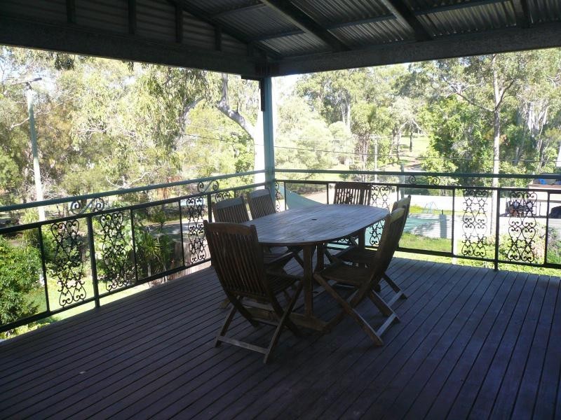 25 Eastern Road, Macleay Island QLD 4184