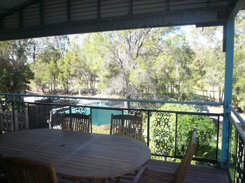 25 Eastern Road, Macleay Island QLD 4184