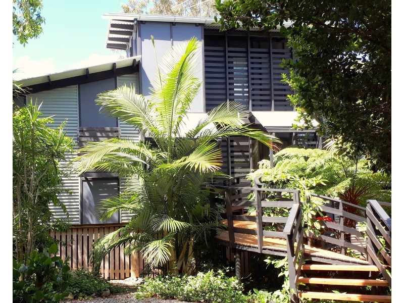 62 Timothy Street, Macleay Island QLD 4184