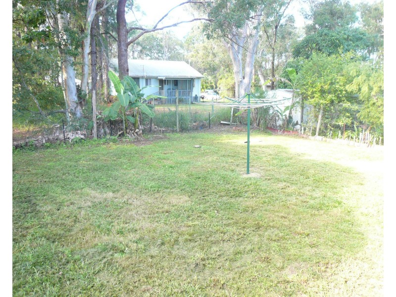 32 Nugent Street, Macleay Island QLD 4184