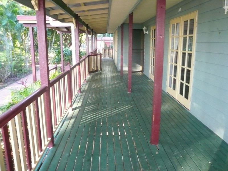 36 Coast Road, Macleay Island QLD 4184