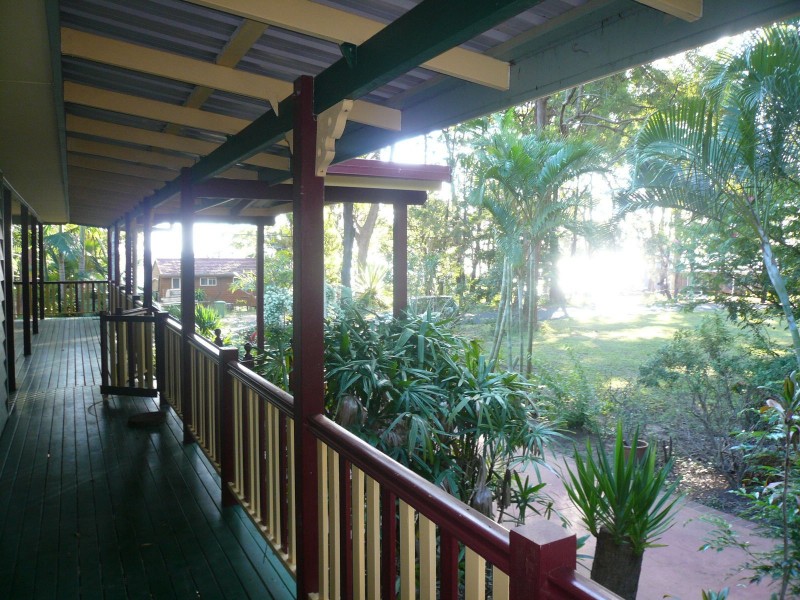 36 Coast Road, Macleay Island QLD 4184