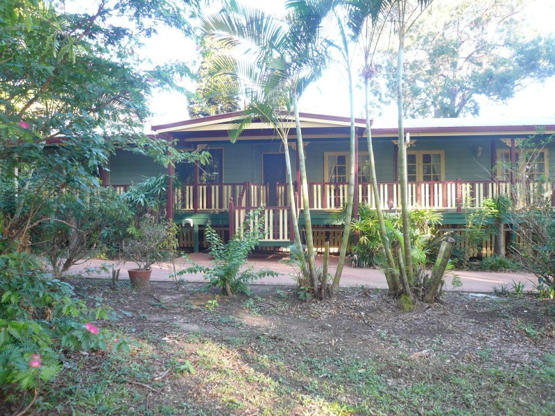 36 Coast Road, Macleay Island QLD 4184