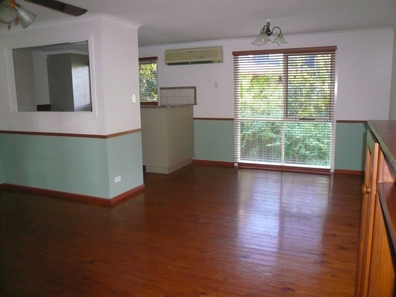 36 Coast Road, Macleay Island QLD 4184