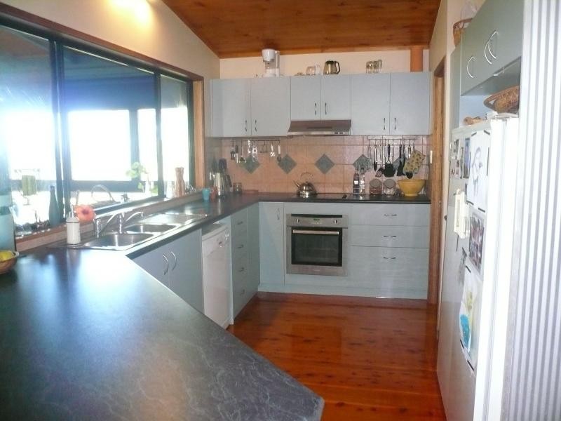 168 Treasure Island Avenue, Karragarra Island QLD 4184