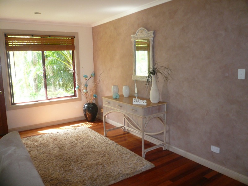 132 Western Road, Macleay Island QLD 4184