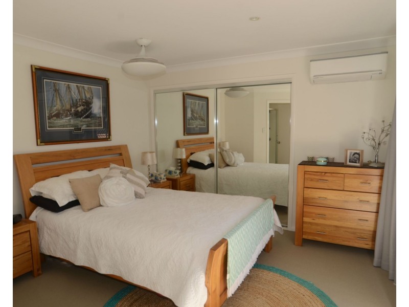 63 Kate Street, Macleay Island QLD 4184