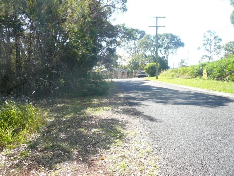 31 Waterside Drive, Macleay Island QLD 4184