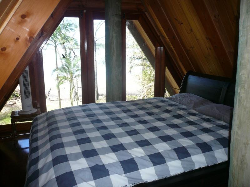 36 Mel Street, Macleay Island QLD 4184