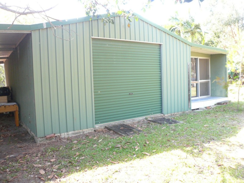 93-95 High Central Road, Macleay Island QLD 4184