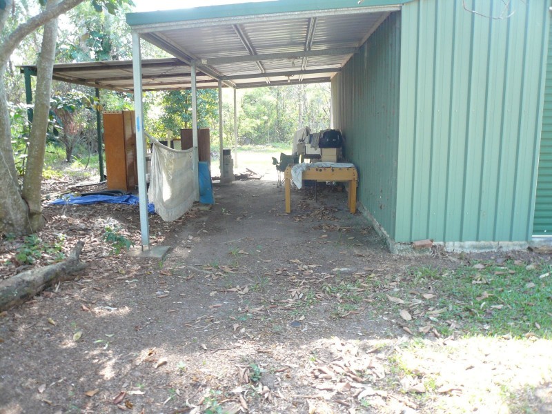 93-95 High Central Road, Macleay Island QLD 4184
