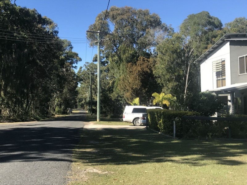 11 Arthur Street, Macleay Island QLD 4184