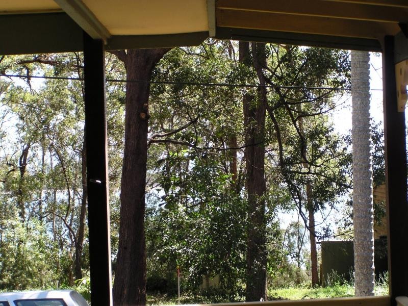 36 Coast Road, Macleay Island QLD 4184