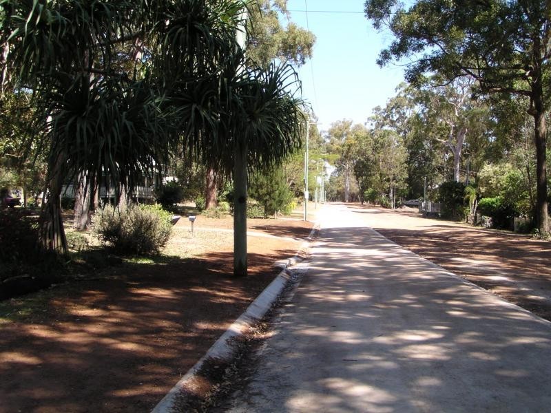 36 Coast Road, Macleay Island QLD 4184