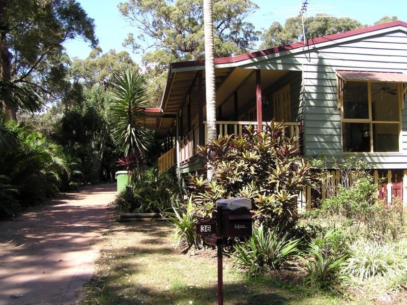 36 Coast Road, Macleay Island QLD 4184