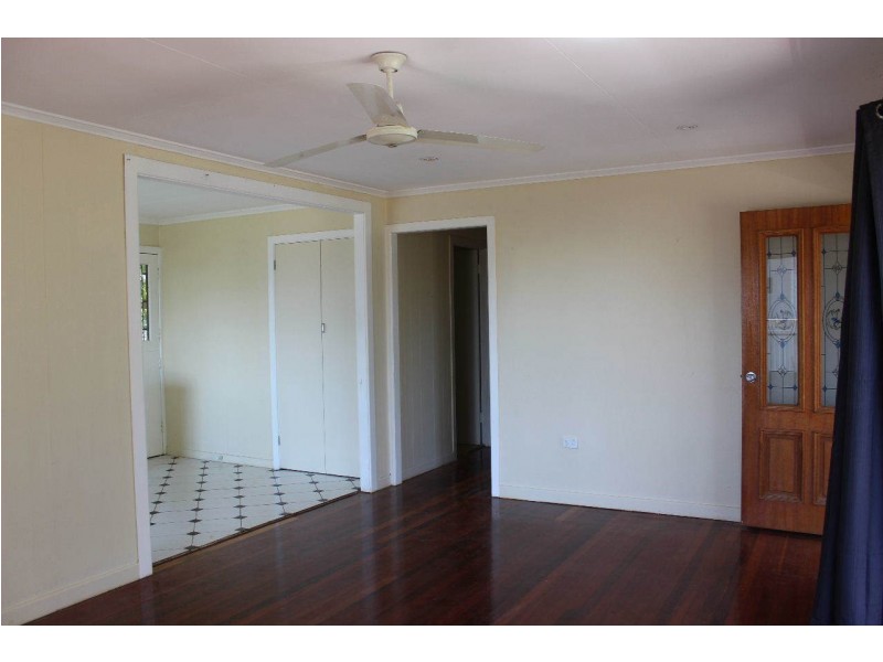 58 Bay Dr, Russell Island QLD 4184