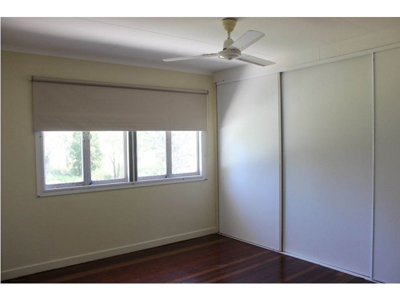 58 Bay Dr, Russell Island QLD 4184