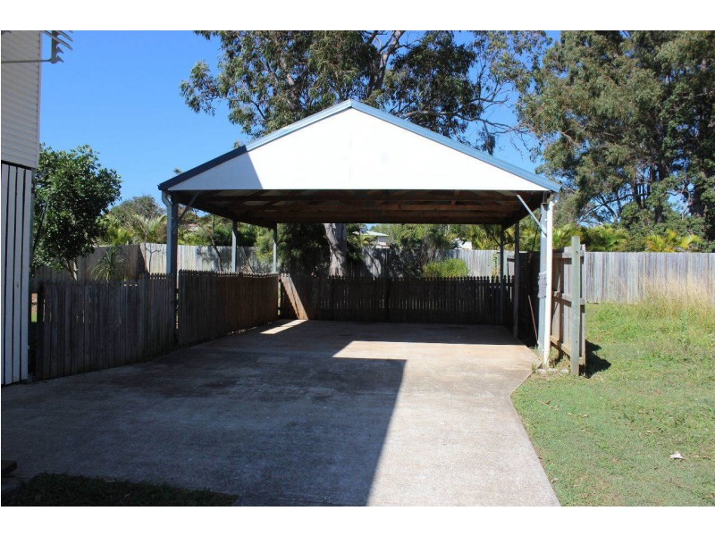 58 Bay Dr, Russell Island QLD 4184