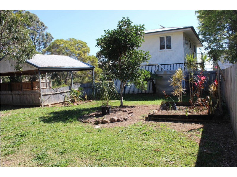 58 Bay Dr, Russell Island QLD 4184
