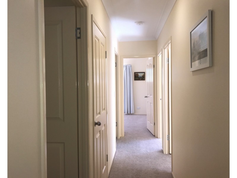 17 Natone Tce, Macleay Island QLD 4184