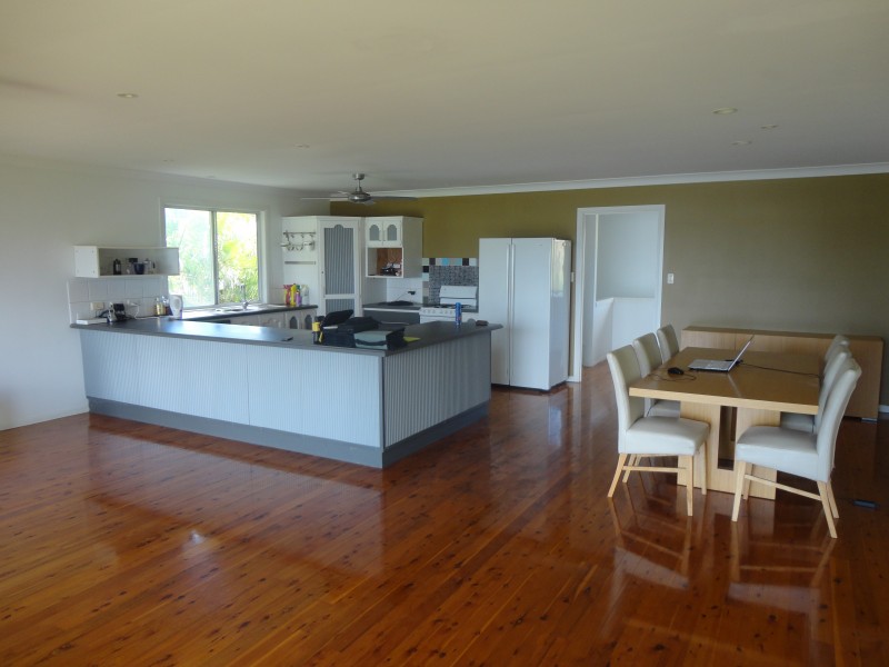 83 Canaipa Point Drive, Russell Island QLD 4184