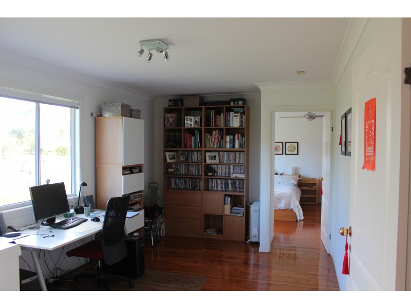 83 Canaipa Point Drive, Russell Island QLD 4184