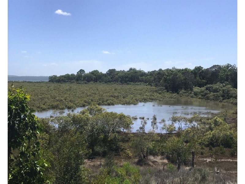 8 Timothy St, Macleay Island QLD 4184