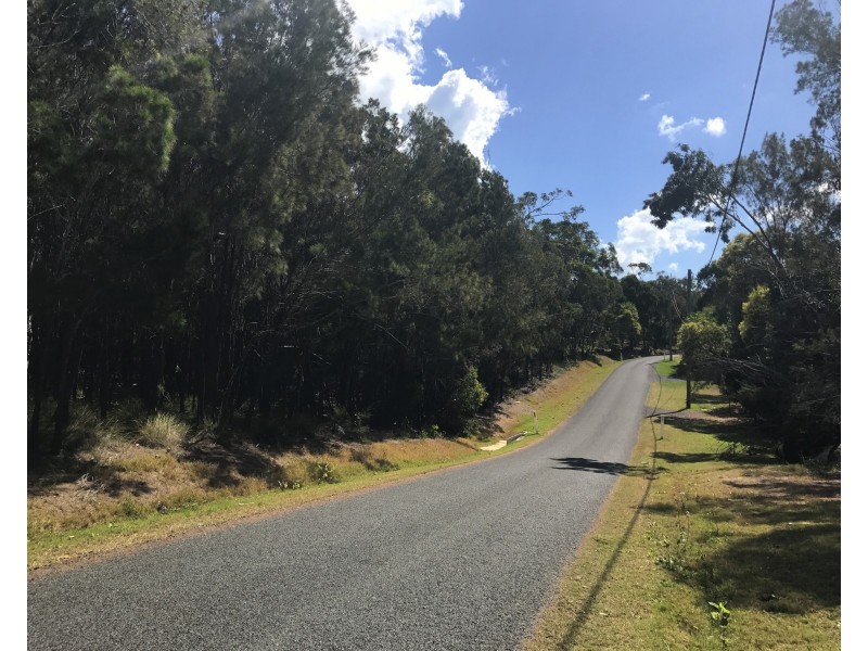 8 Timothy St, Macleay Island QLD 4184