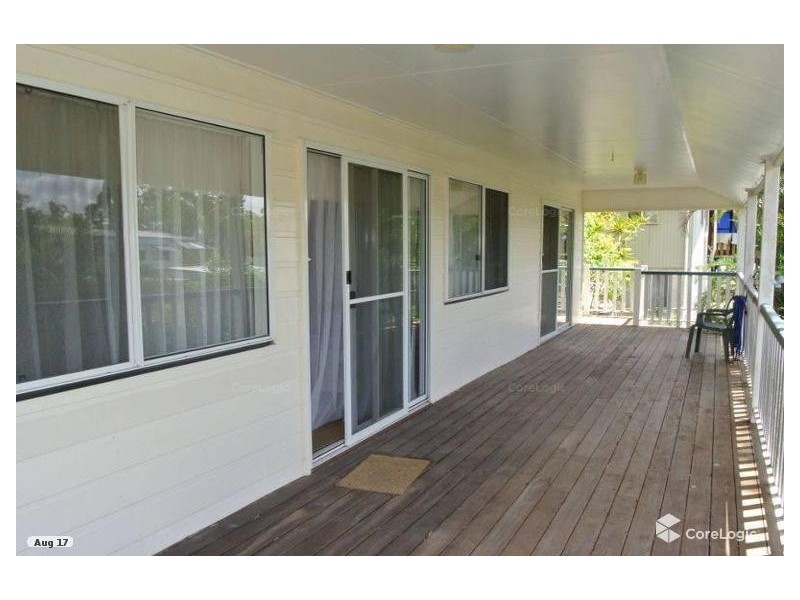 33 Orion St, Macleay Island QLD 4184