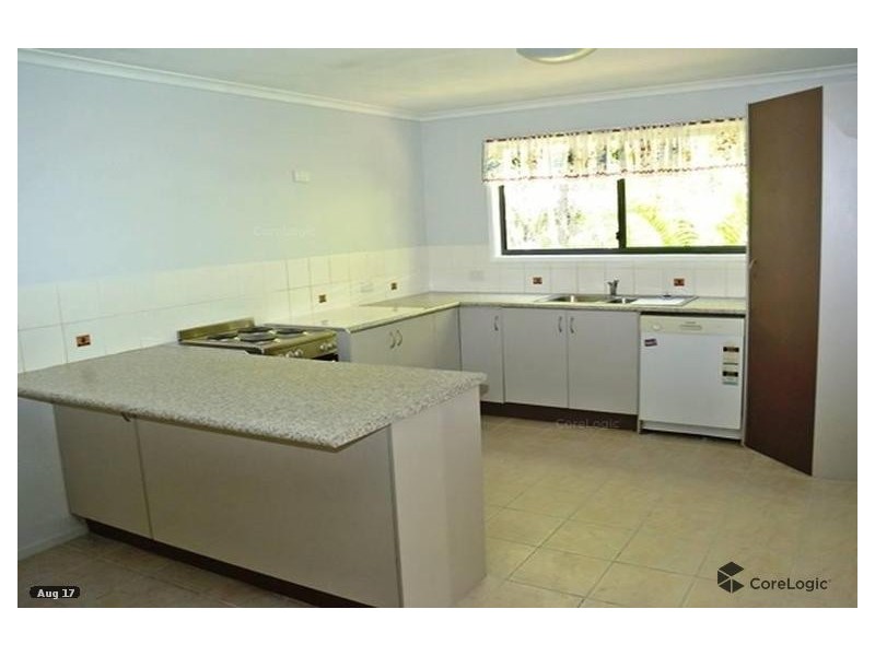 28 Arthur Street, Macleay Island QLD 4184