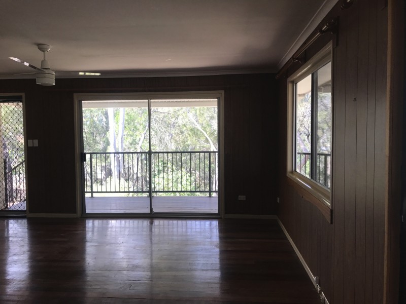 26 Southsea Tce, Macleay Island QLD 4184