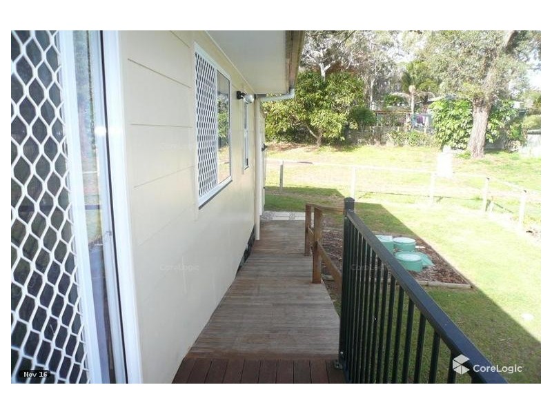 2 Morwong St, Macleay Island QLD 4184