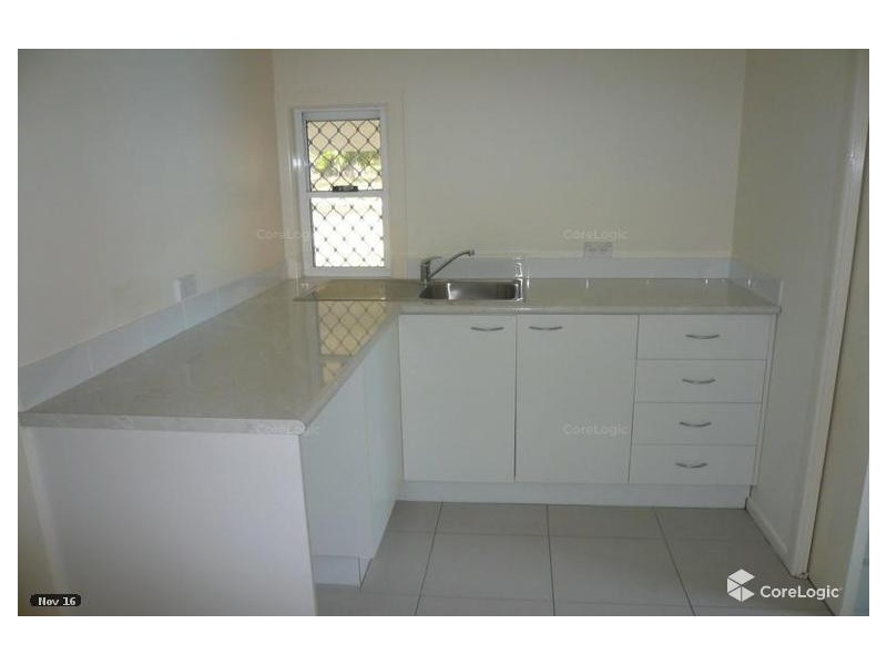 2 Morwong St, Macleay Island QLD 4184