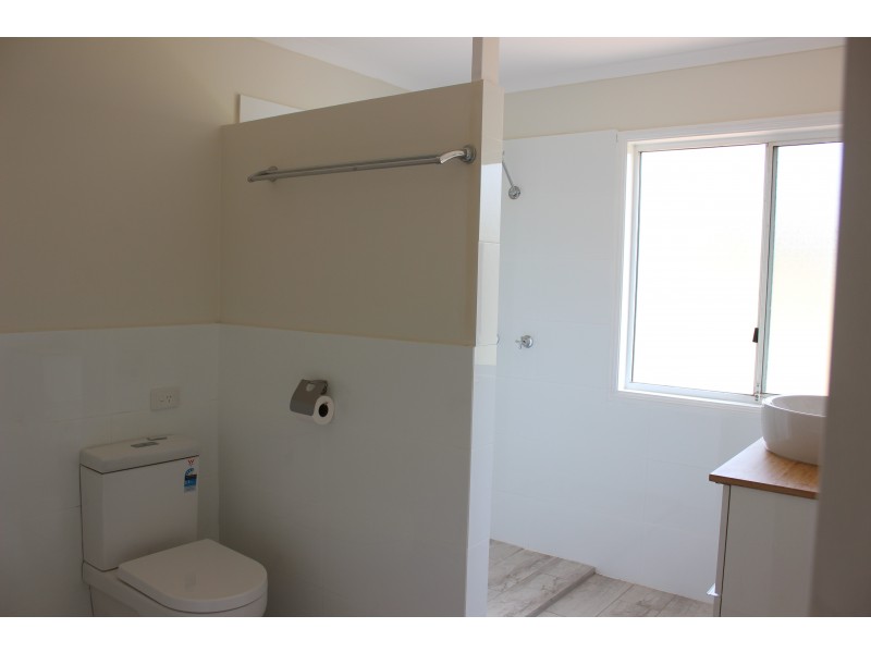 116 Canaipa Point Dr, Russell Island QLD 4184