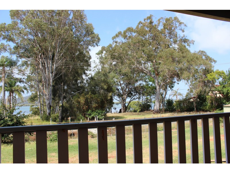 116 Canaipa Point Dr, Russell Island QLD 4184