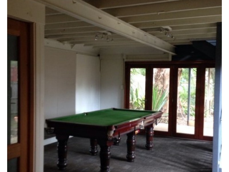 24 Citron St, Macleay Island QLD 4184