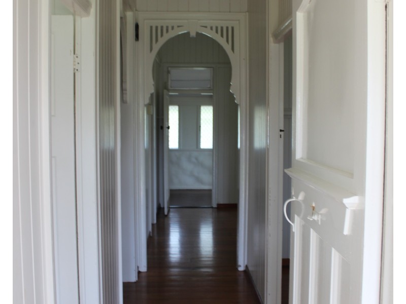 1 Lemontree Drive, Macleay Island QLD 4184