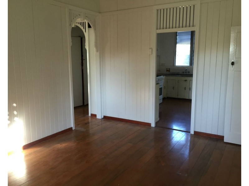 1 Lemontree Drive, Macleay Island QLD 4184