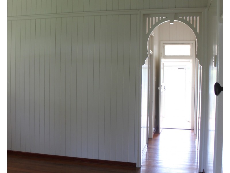 1 Lemontree Drive, Macleay Island QLD 4184