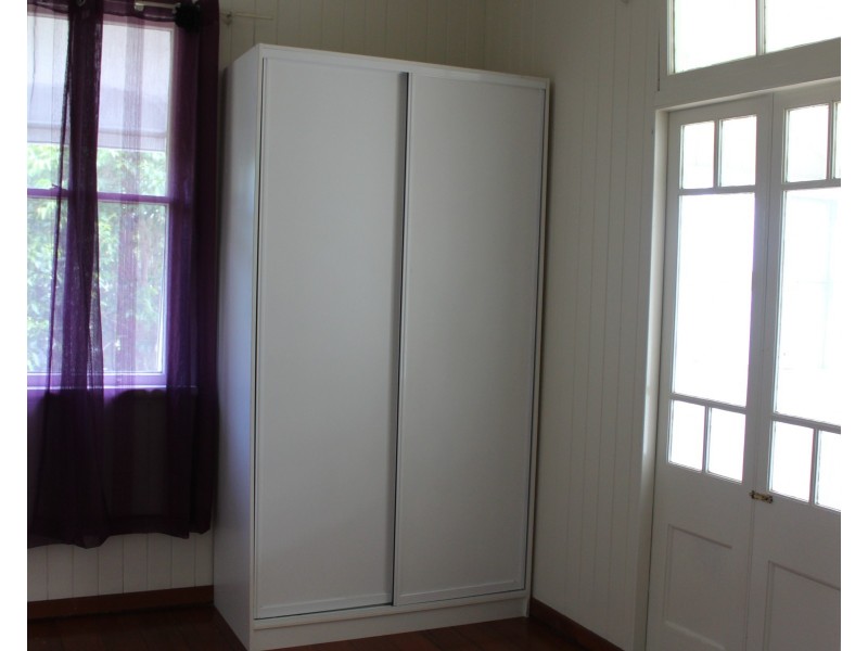 1 Lemontree Drive, Macleay Island QLD 4184