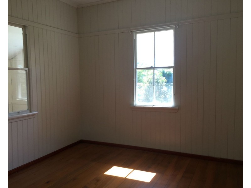 1 Lemontree Drive, Macleay Island QLD 4184