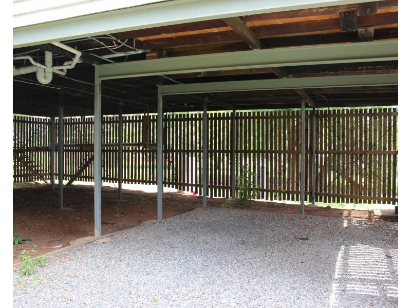 1 Lemontree Drive, Macleay Island QLD 4184