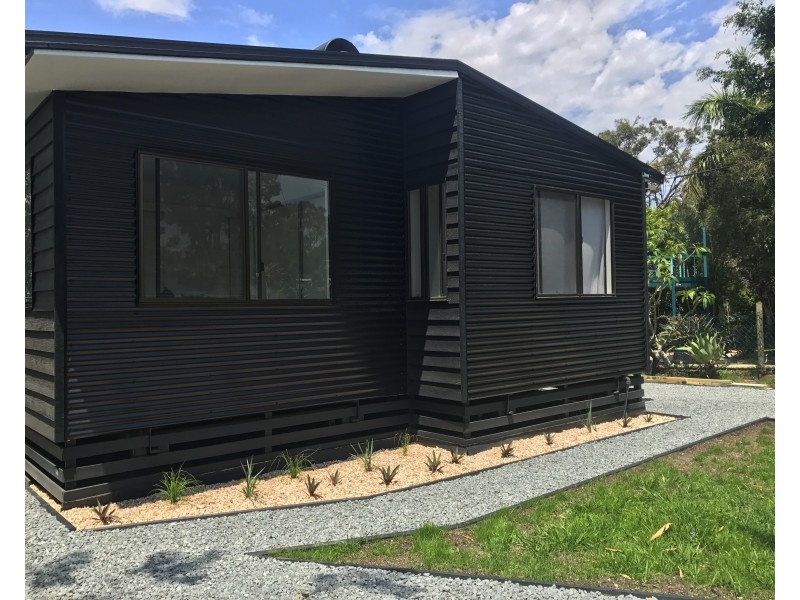 10 Keith St, Macleay Island QLD 4184