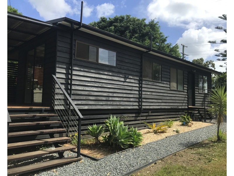 10 Keith St, Macleay Island QLD 4184