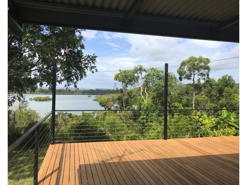 10 Keith St, Macleay Island QLD 4184