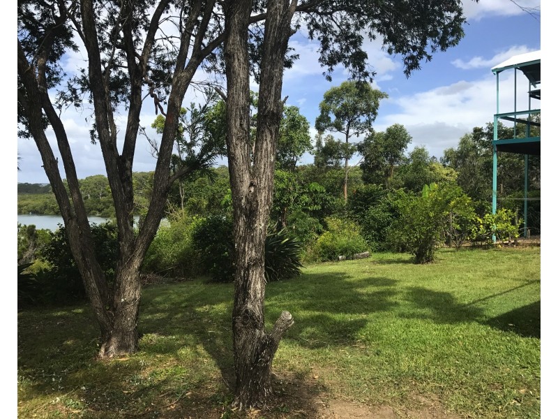 10 Keith St, Macleay Island QLD 4184