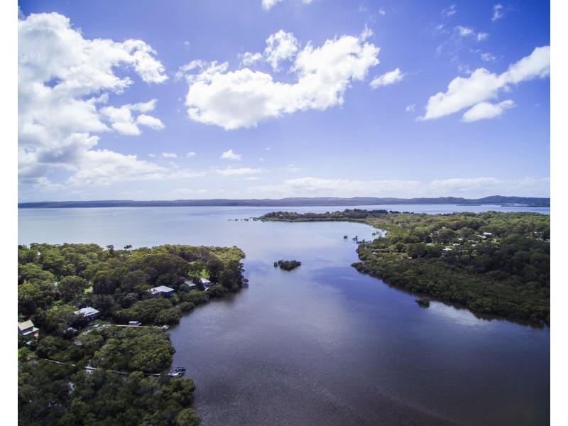 10 Keith St, Macleay Island QLD 4184