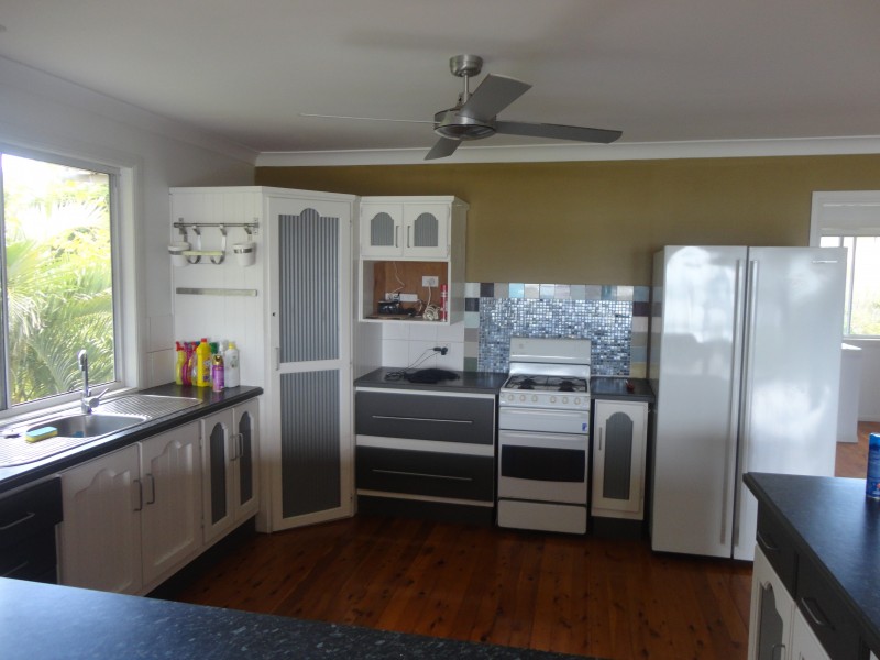 83 Canaipa Point Drive, Russell Island QLD 4184