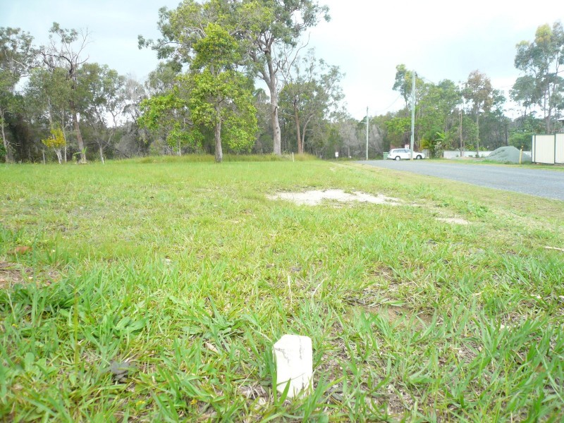 10 Camena Street, Macleay Island QLD 4184
